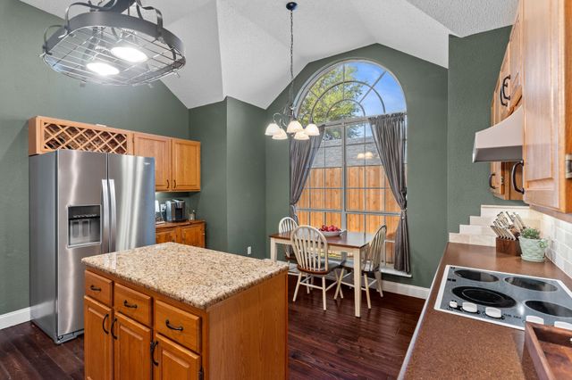 7313 Whitecedar Lane, Rowlett, TX 75089