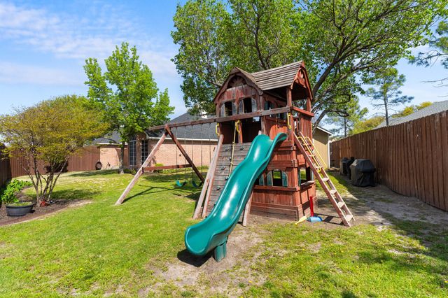 7313 Whitecedar Lane, Rowlett, TX 75089