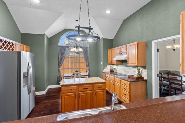 7313 Whitecedar Lane, Rowlett, TX 75089