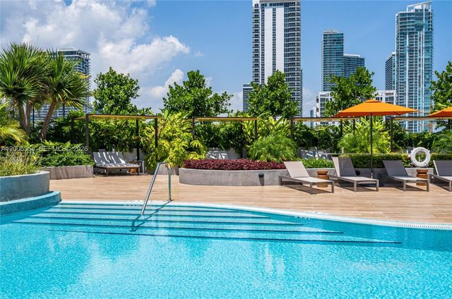 700 NE NE 24TH ST 3002A, Miami, FL 33137