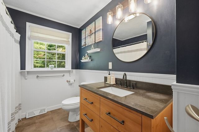 712 Berkley Street, Berkley, MA 02779
