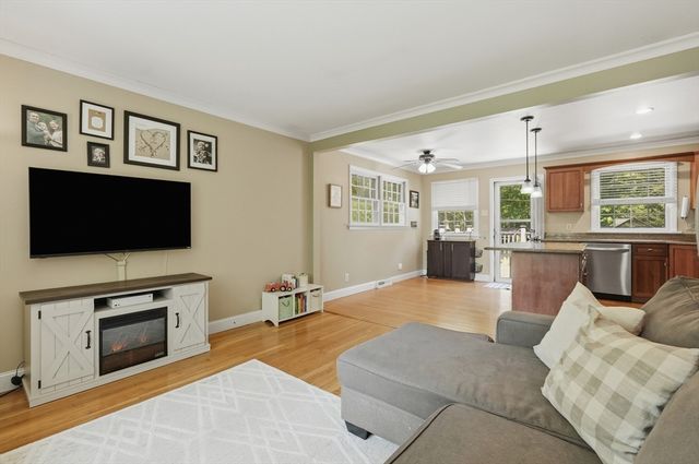 712 Berkley Street, Berkley, MA 02779