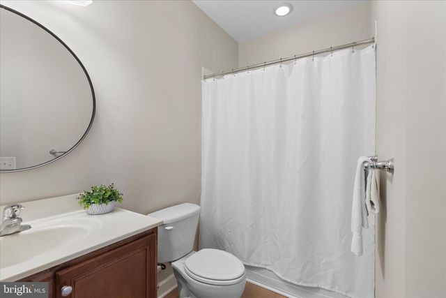 11748 MAID AT ARMS LN, Berlin, MD 21811