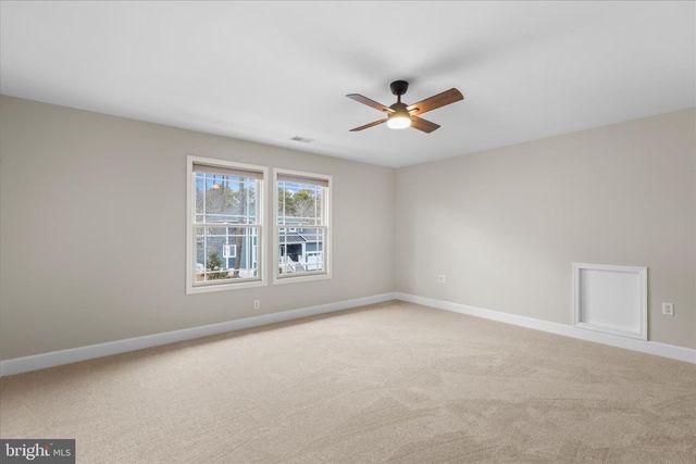 11748 MAID AT ARMS LN, Berlin, MD 21811