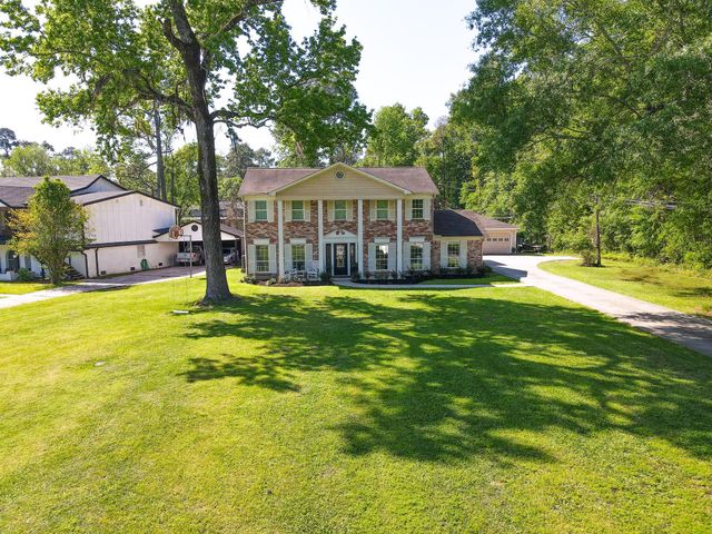 300 Brook Hollow Drive, Conroe, TX 77385