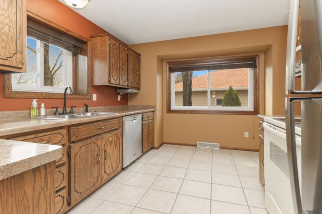 811 3rd Avenue N, Sartell, MN 56377