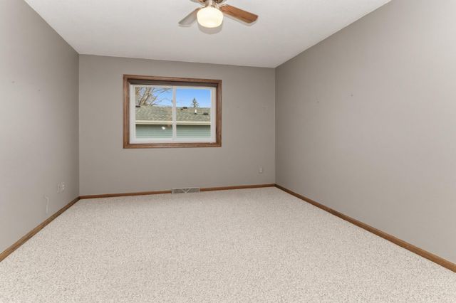 811 3rd Avenue N, Sartell, MN 56377