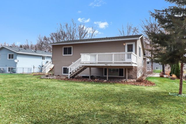 811 3rd Avenue N, Sartell, MN 56377