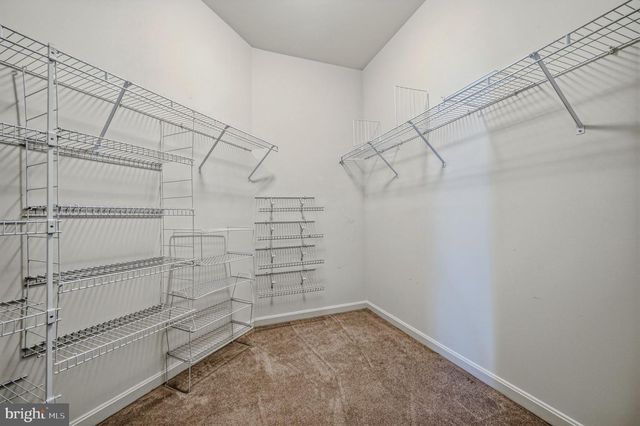 325 PIERCE RUN, Newark, DE 19702