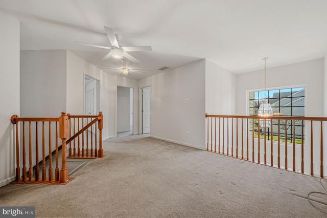 325 PIERCE RUN, Newark, DE 19702