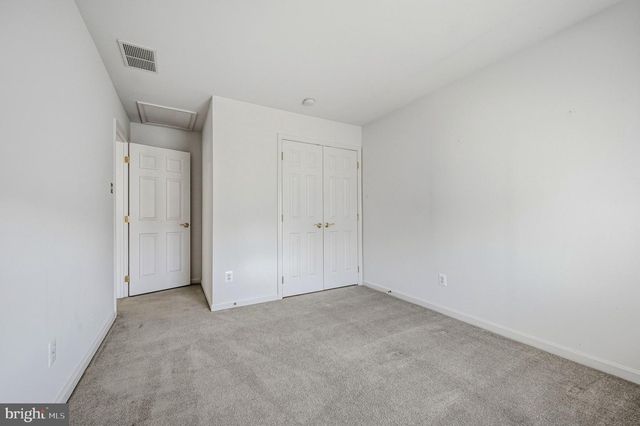 325 PIERCE RUN, Newark, DE 19702