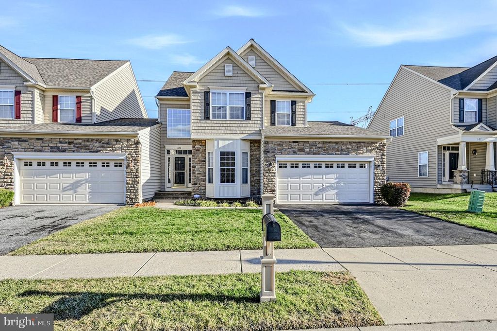 325 PIERCE RUN, Newark, DE 19702