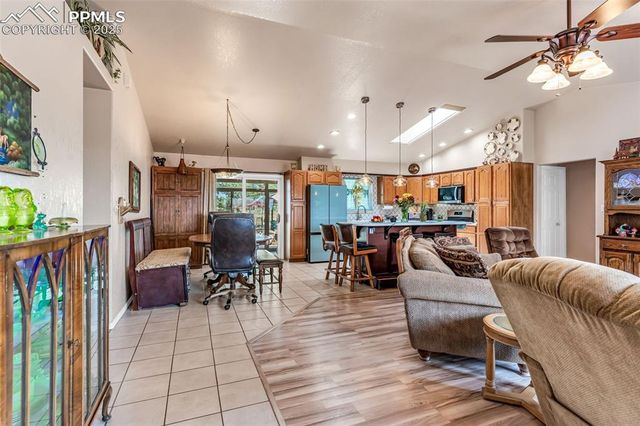 886 S Camino De Bravo, Pueblo West, CO 81007