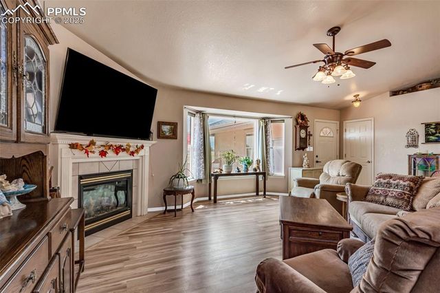 886 S Camino De Bravo, Pueblo West, CO 81007