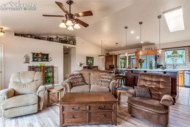 886 S Camino De Bravo, Pueblo West, CO 81007