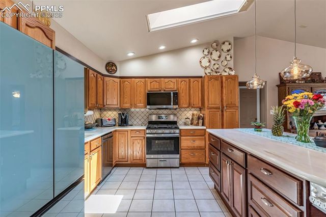 886 S Camino De Bravo, Pueblo West, CO 81007