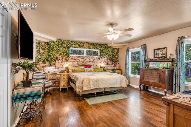 886 S Camino De Bravo, Pueblo West, CO 81007