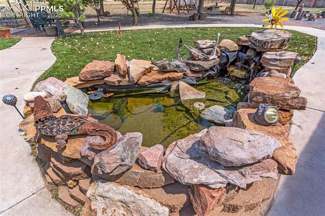 886 S Camino De Bravo, Pueblo West, CO 81007