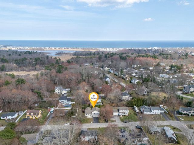 21 Hedman Avenue, Hampton, NH 03842