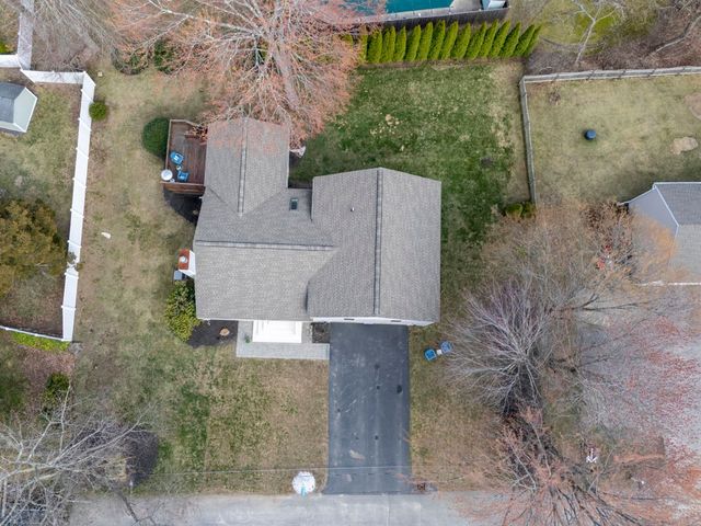 21 Hedman Avenue, Hampton, NH 03842