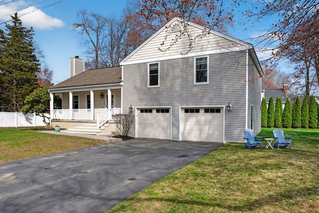 21 Hedman Avenue, Hampton, NH 03842