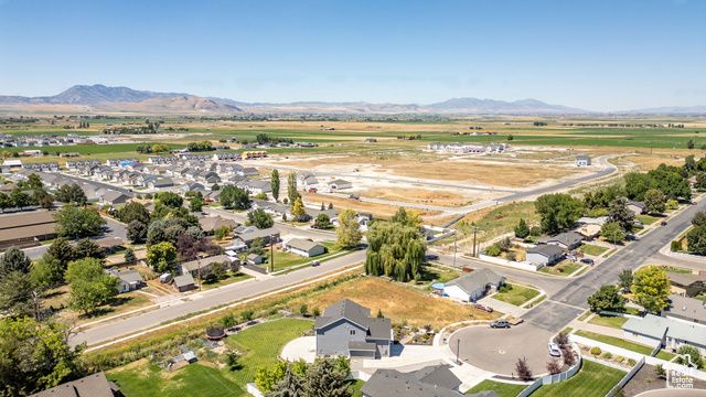 447 WASATCH BLVD, Smithfield, UT 84335