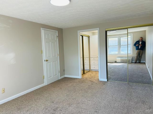 9553 Olde Woods Drive, West Chester, OH 45011