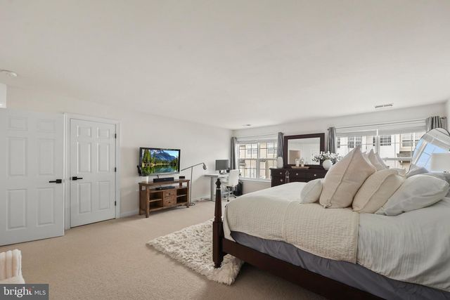 6176 POPES CREEK PL, Haymarket, VA 20169