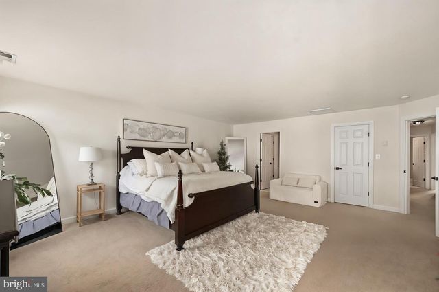 6176 POPES CREEK PL, Haymarket, VA 20169