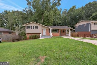 919 Slash Pine Road, Forest Park, GA 30297