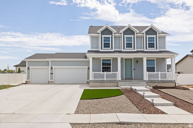 3233 W 2500 N, Clinton, UT 84015