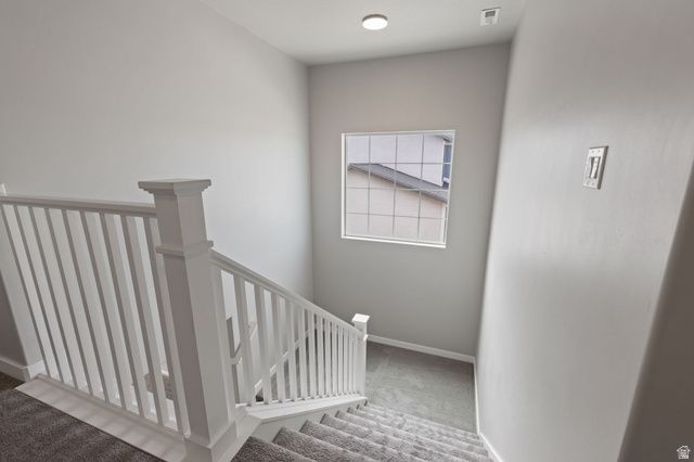 3233 W 2500 N, Clinton, UT 84015