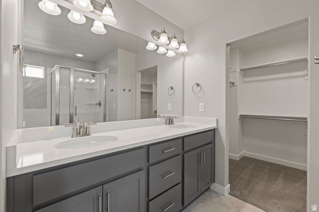 3233 W 2500 N, Clinton, UT 84015