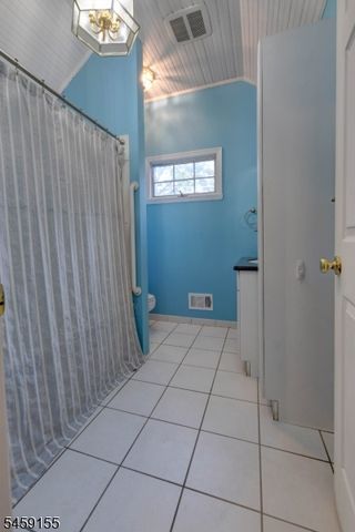 37 Bound Brook Rd, Parsippany-troy Hills Twp., NJ 07054