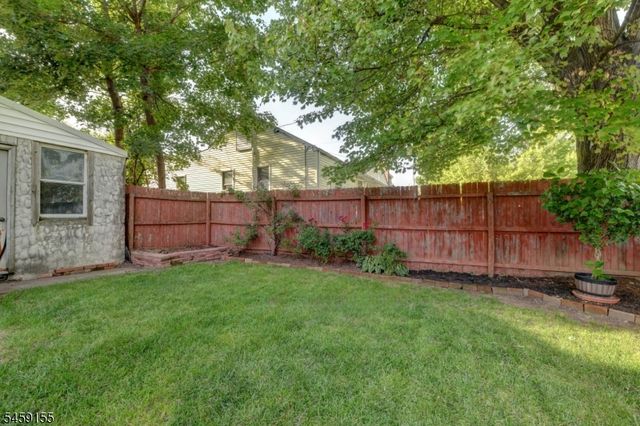 37 Bound Brook Rd, Parsippany-troy Hills Twp., NJ 07054