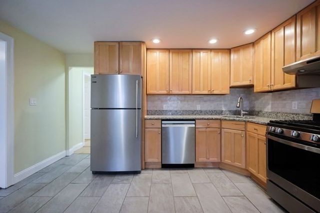 21 French Avenue 1st flr, Wayland, MA 01778