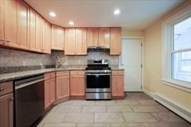 21 French Avenue 1st flr, Wayland, MA 01778