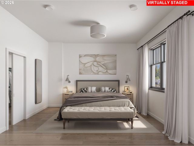 530 4th St 14, Lake Oswego, OR 97034