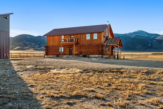 17 Tex's Loop, Alder, MT 59710