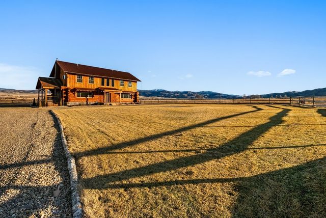 17 Tex's Loop, Alder, MT 59710