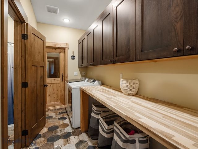 17 Tex's Loop, Alder, MT 59710