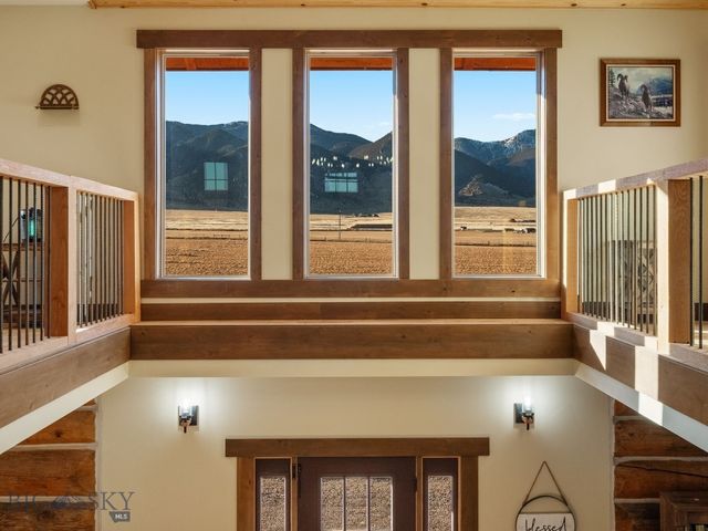 17 Tex's Loop, Alder, MT 59710