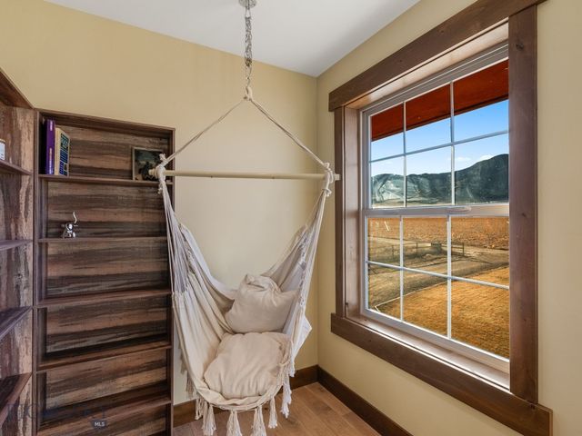 17 Tex's Loop, Alder, MT 59710