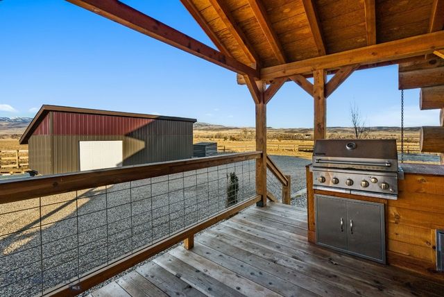 17 Tex's Loop, Alder, MT 59710