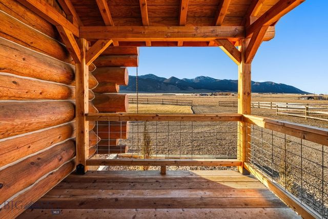 17 Tex's Loop, Alder, MT 59710