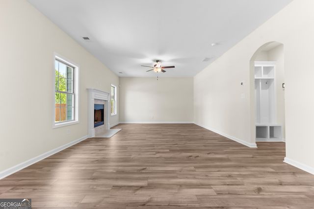 5387 Felles Way, Forsyth, GA 31029