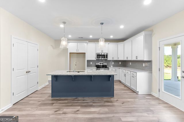 5387 Felles Way, Forsyth, GA 31029