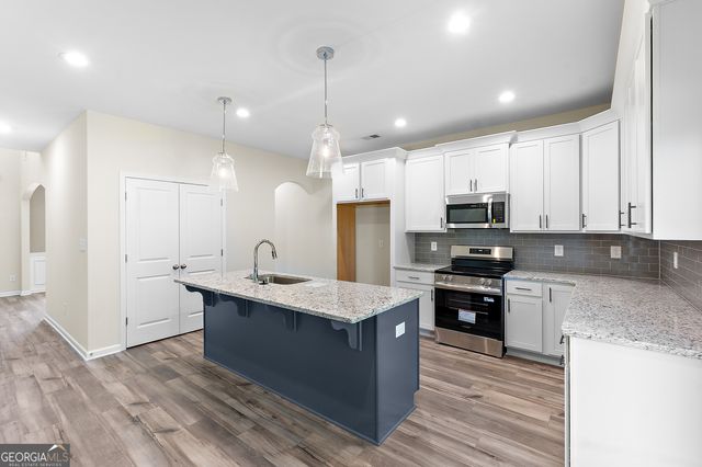 5387 Felles Way, Forsyth, GA 31029