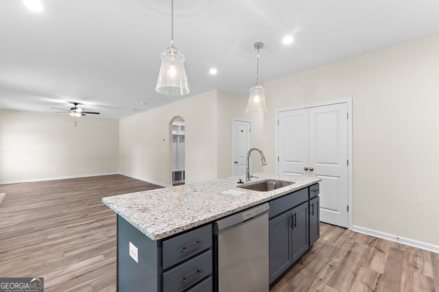 5387 Felles Way, Forsyth, GA 31029