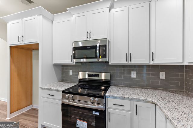 5387 Felles Way, Forsyth, GA 31029